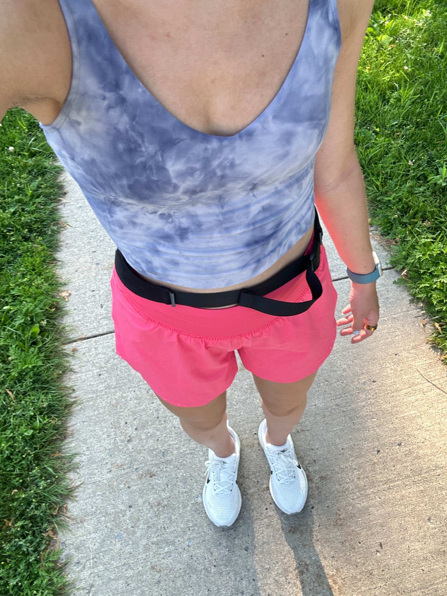 Summer running fit.

Wearing size 4 in both top and bottoms

#LTKcanada #LTKsummer #LTKfitness