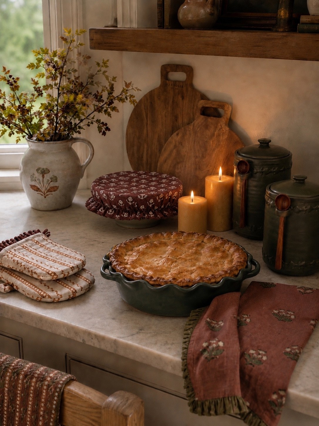 Cozy Magnolia Kitchen Styling for Fall 🤎🥧

Nothing says fall like a homemade pie, warm candlelight, and a kitchen filled with timeless Magnolia favorites. Layered wood accents, rich green stoneware, vintage-inspired textiles, and beautiful everyday essentials create a cozy space that’s perfect for baking, hosting, and making memories all season long.

Follow @farmtotablecreations on Instagram for more cozy home finds and trending decor.

#LTKHome #Magnolia #MagnoliaHome #KitchenDecor #FallKitchen #CozyKitchen #HomeDecor #BakingSeason #AutumnHome #NeutralHome #TimelessStyle #HostessStyle #KitchenInspiration #FarmhouseKitchen #FarmToTableCreations

#LTKHome #LTKSaleAlert
