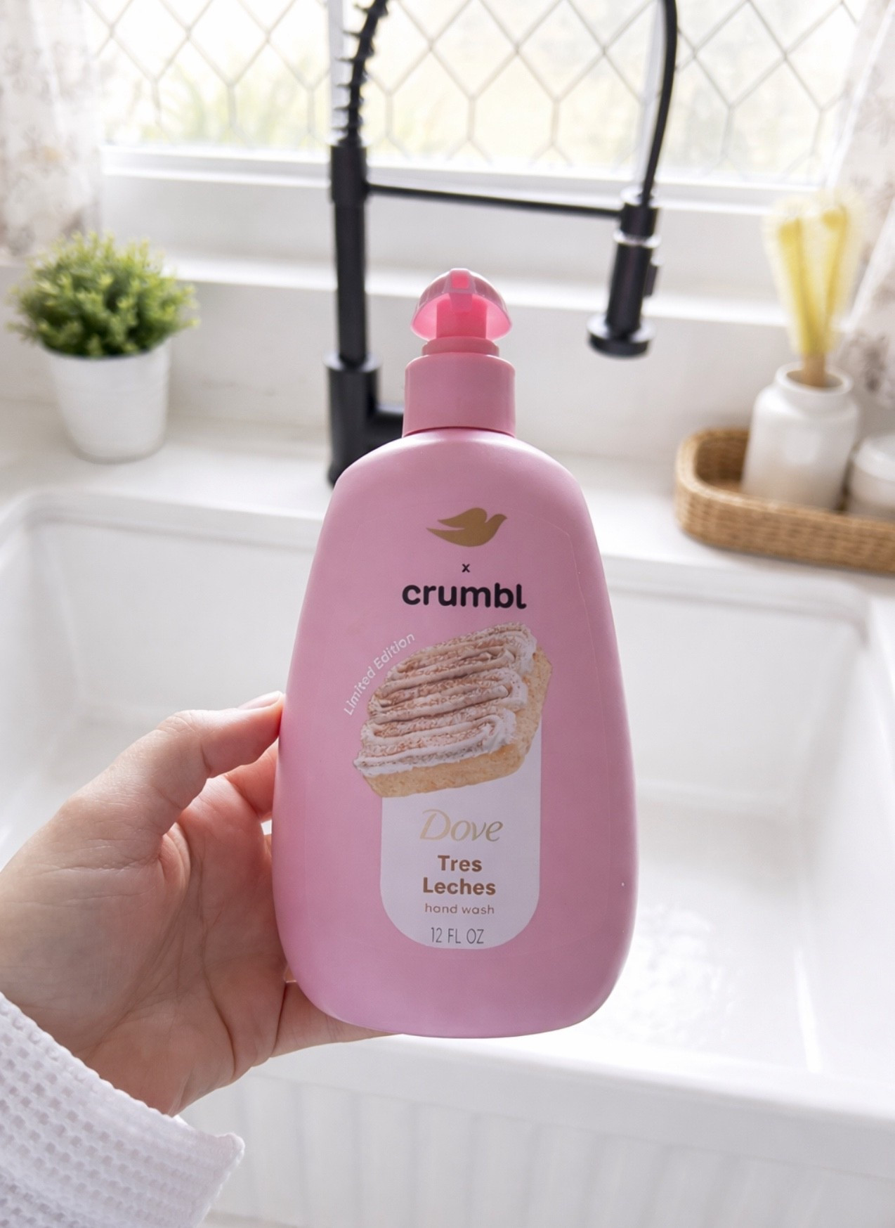 This hand soap smells so amazing and the whole collection is just perfection! 💕 #dove #crumbl #walmart 

#LTKHome #LTKFindsUnder50