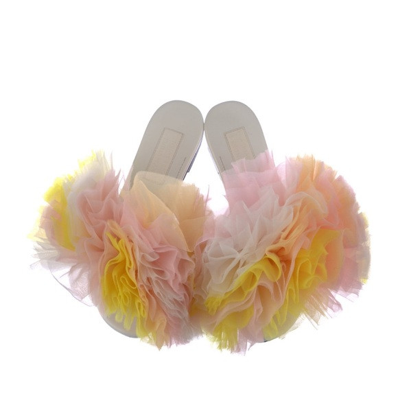 Emilio Pucci Slides - size 6 | Poshmark