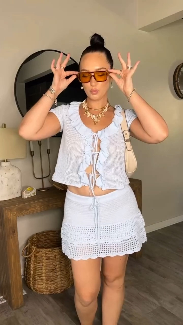 on the hunt for vaca pieces and this two piece set is perfect for 30A 🐚

Comment SHOP for the link! 

#ltkunder50 #targetfinds #vacationoutfit #twopieceset #setsforsummer #targetstyle