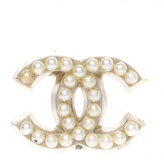 CHANEL Pearl CC Brooch Gold | Fashionphile