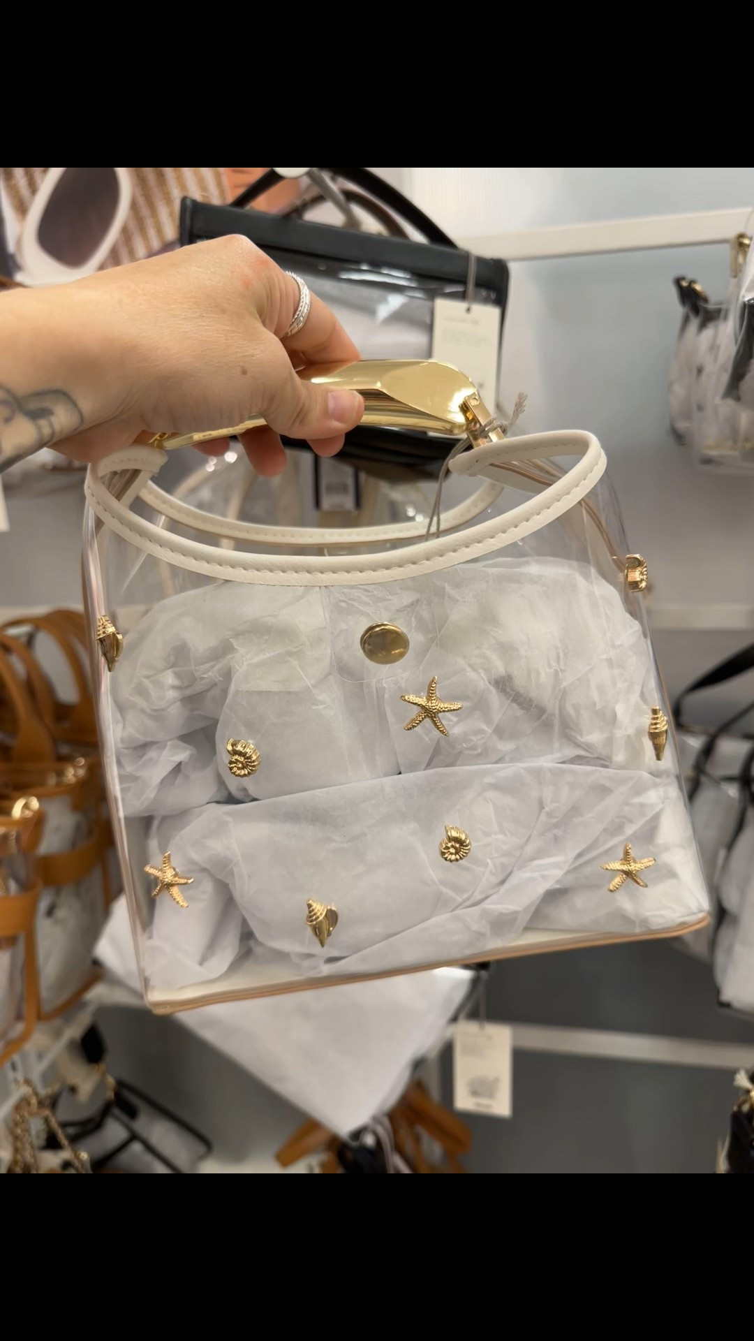 The perfect summer bag DOES exist!! How cute is this little purse?! 

#LTKSeasonal #LTKSummerEdit #LTKGiftGuide