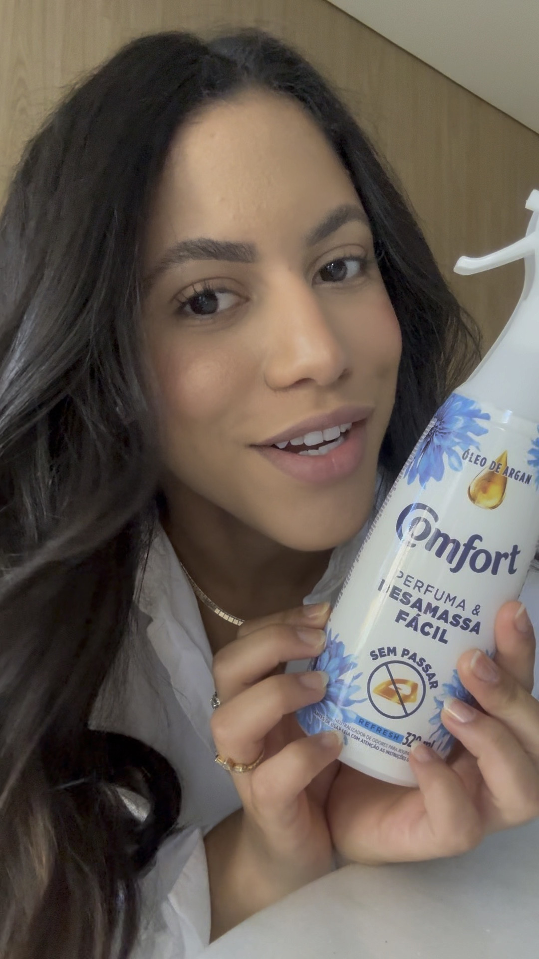 Compra, testa e depois me agradeça por esse achado, inovador e revolucionário, desamassa as roupas e perfuma 😮‍💨🫶🏻
Ótimo também para levar em viagens!

#LTKhome #LTKbrasil
