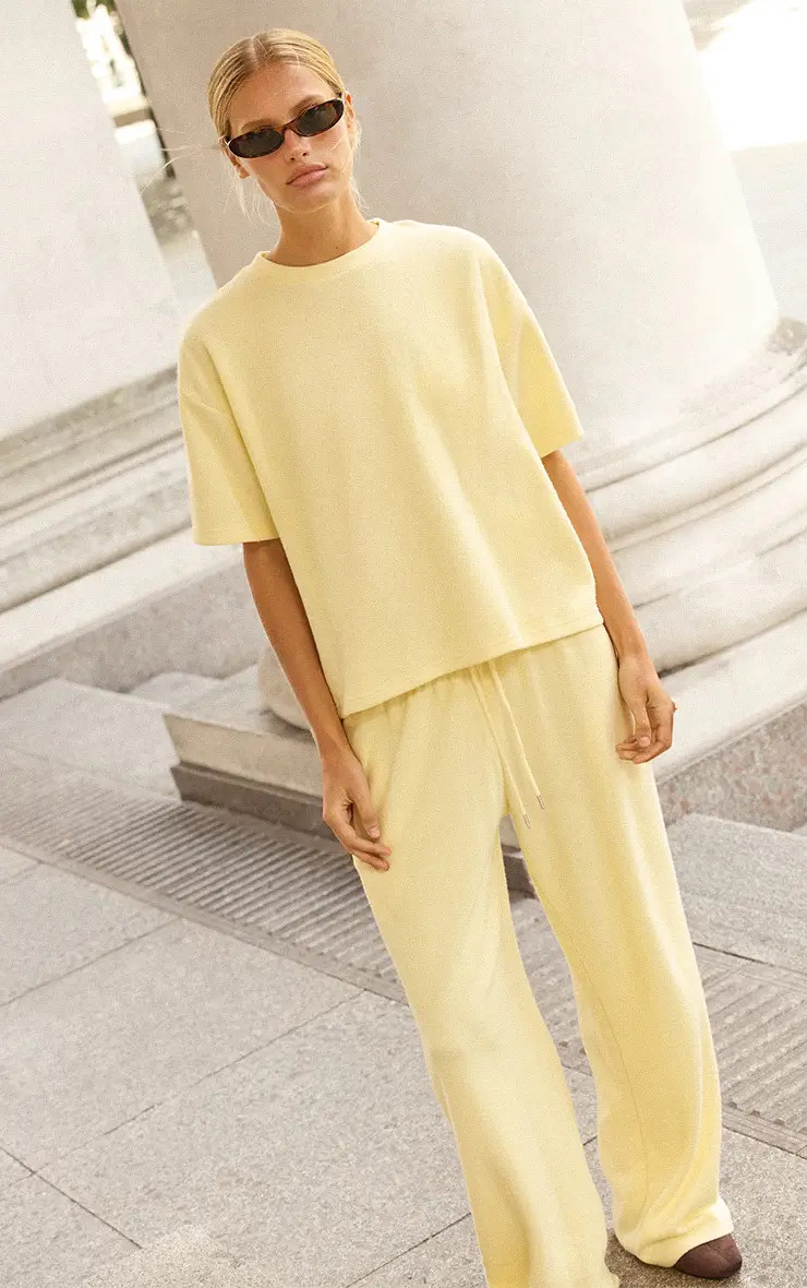 Buttercream Soft Touch Wide Leg Joggers | PrettyLittleThing UK