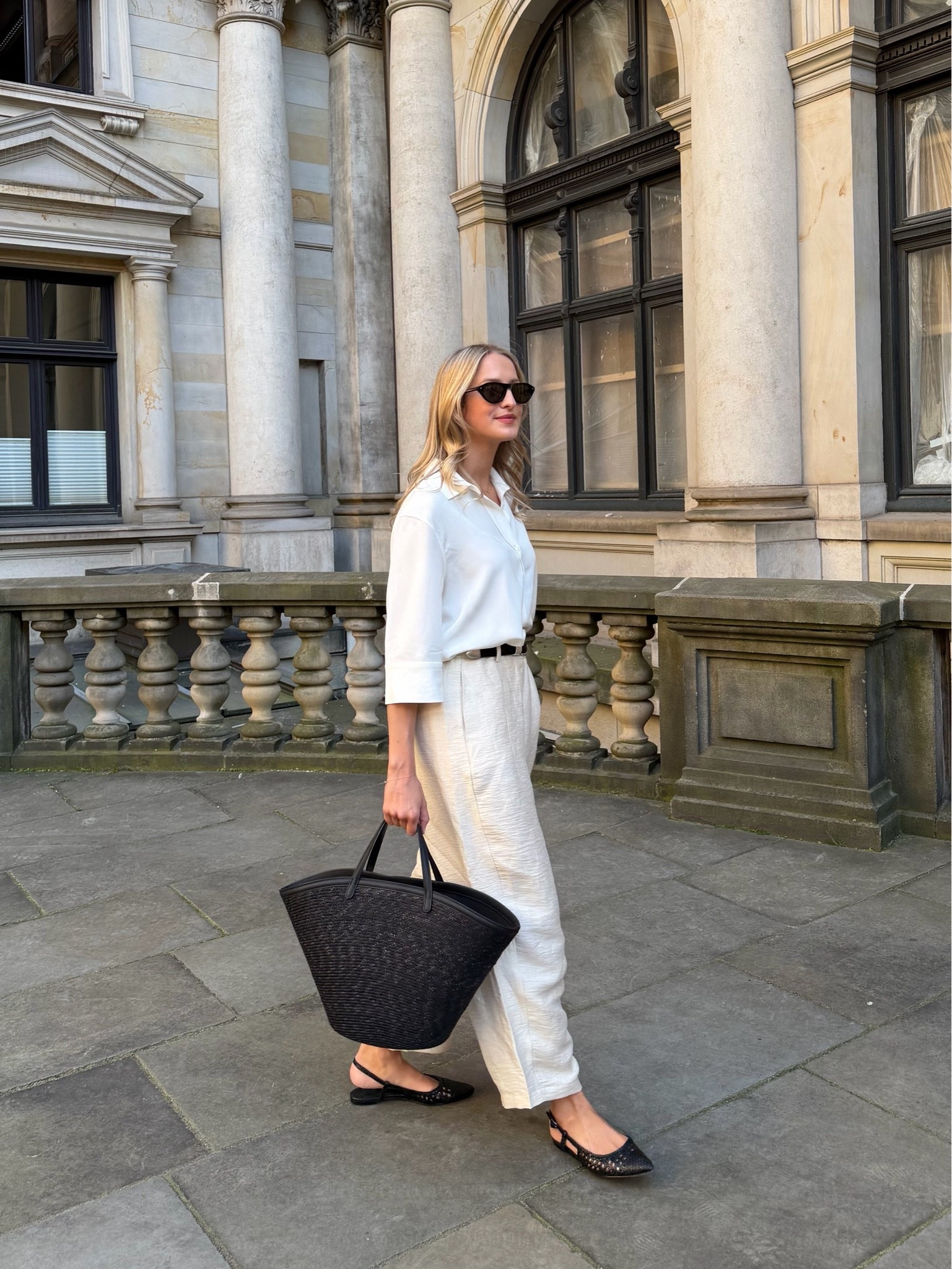 Creme & black 🖤

#LTKdeutschland #LTKsummer #LTKstyletip