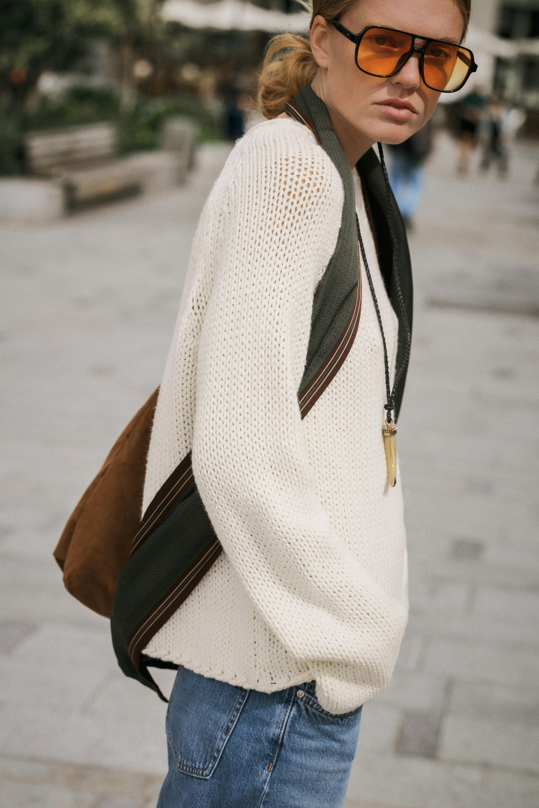 CHUNKY KNIT SWEATER | Zara UK