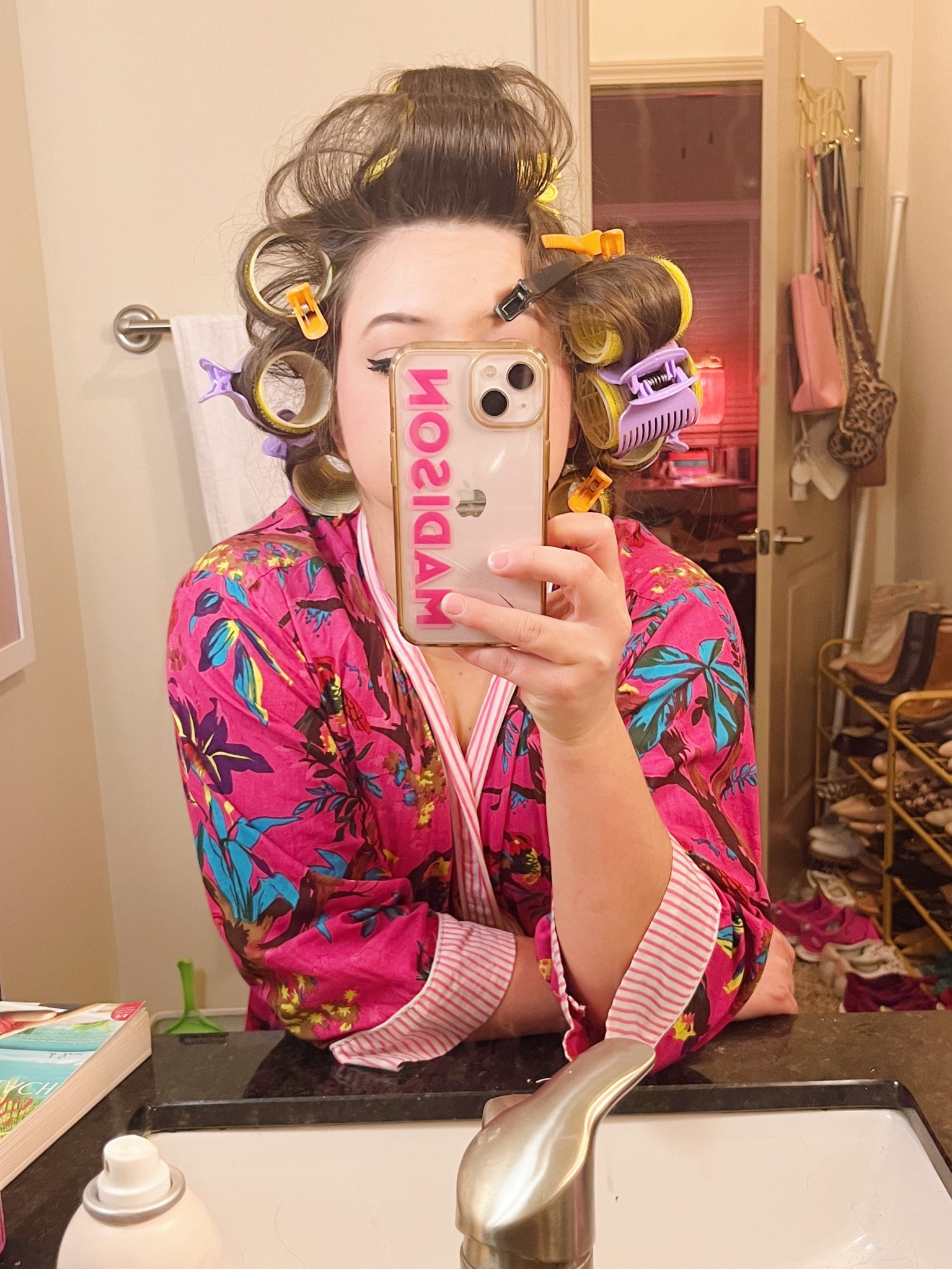 Velcro hair rollers and heated hair rollers 
