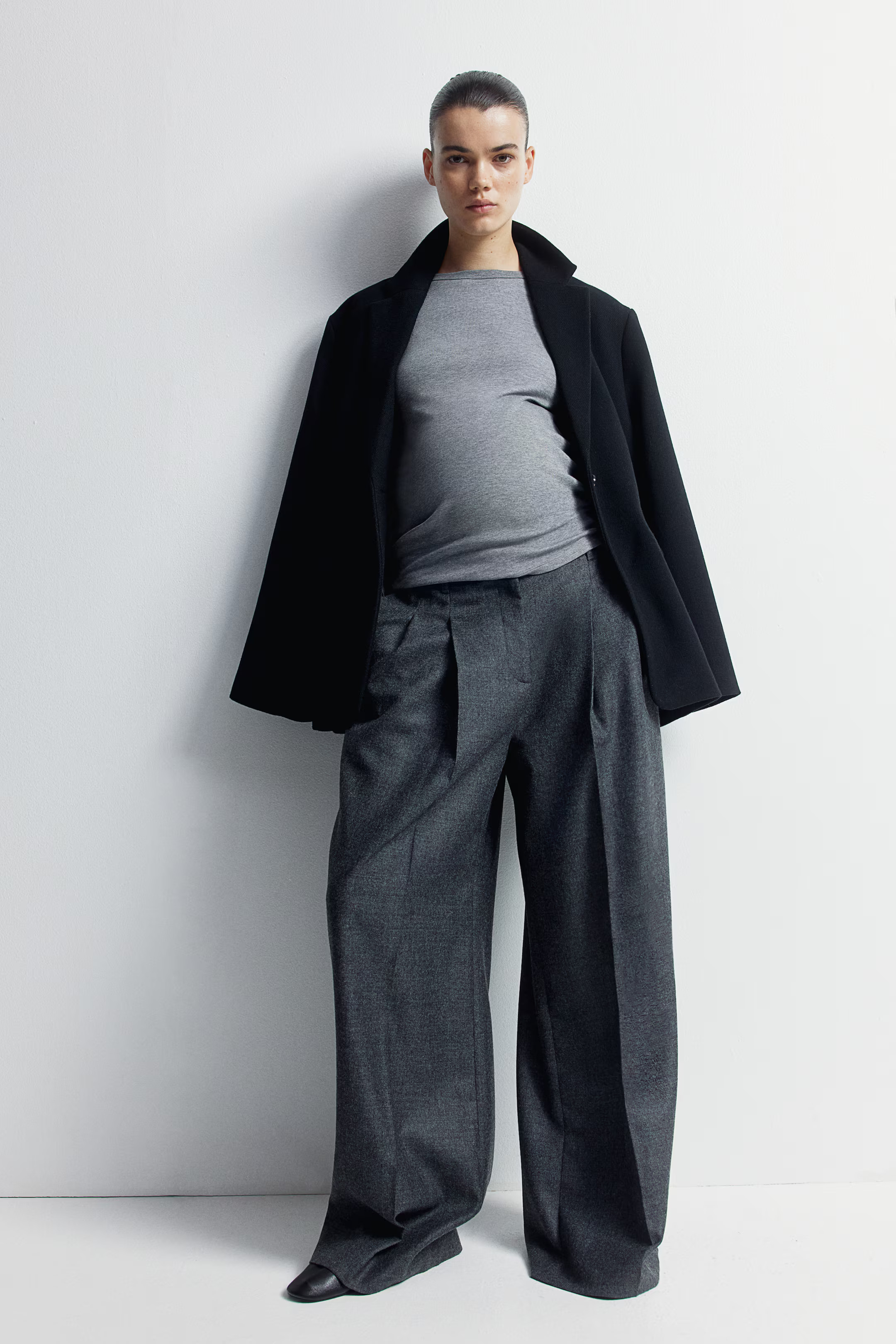 MAMA Ribbed Jersey Top - Black - Ladies | H&M US | H&M (US + CA)