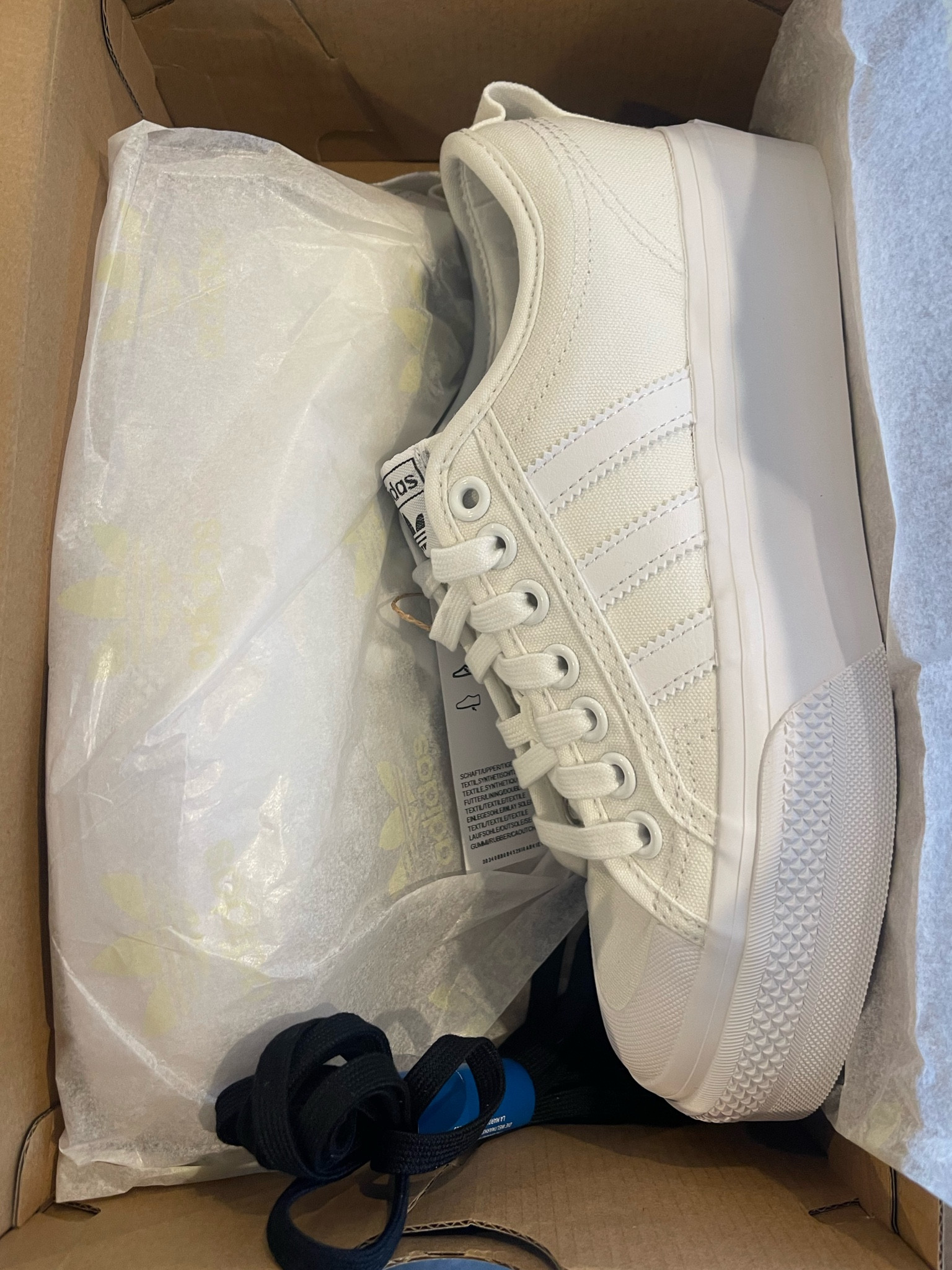 Adidas platform sneakers for spring! 

#spring #springstyle #shoes #womensstyle

#LTKshoecrush #LTKfindsunder100 #LTKstyletip