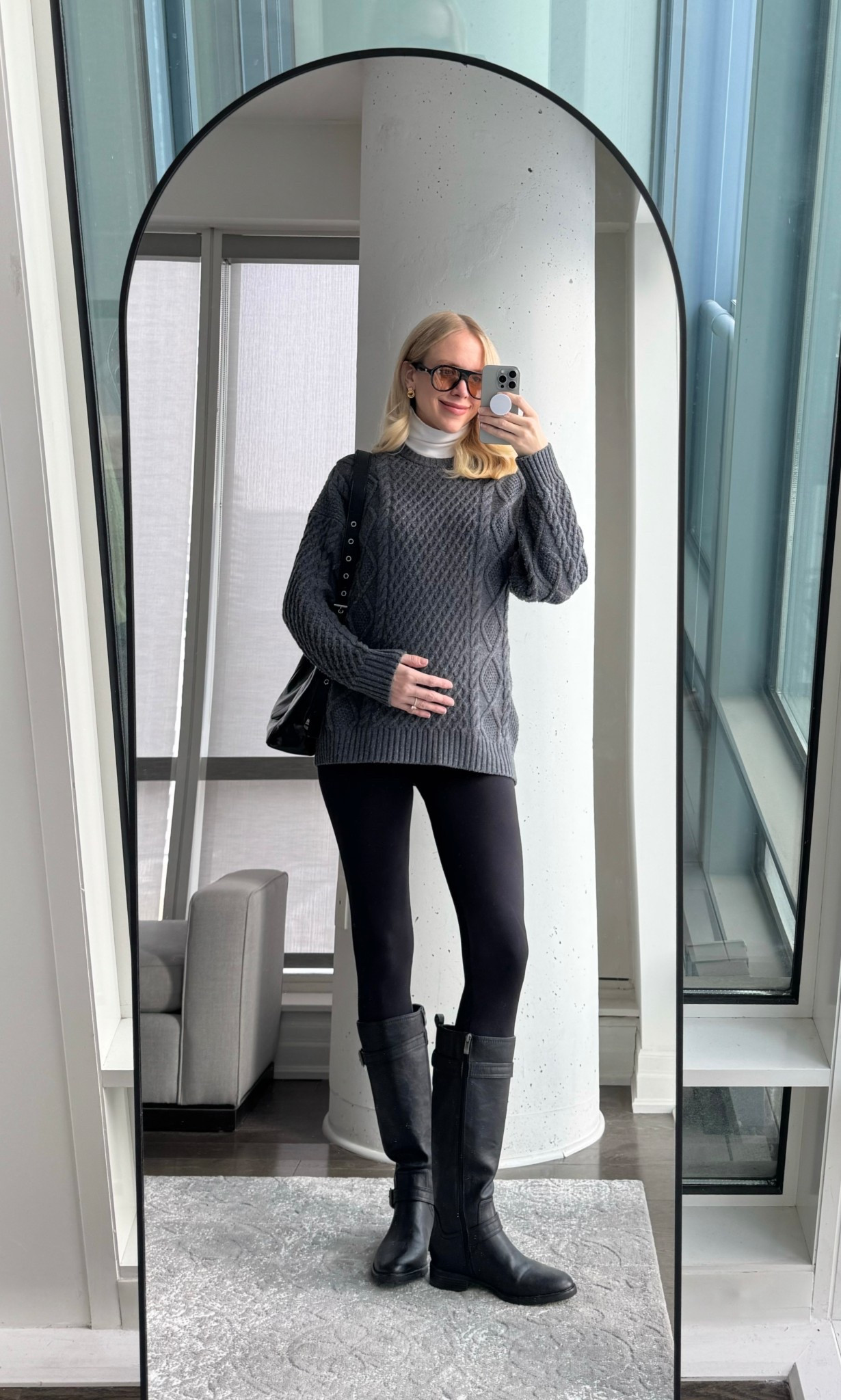 maternity friendly winter outfit 

#LTKcanada #LTKmaternity #LTKwinter
