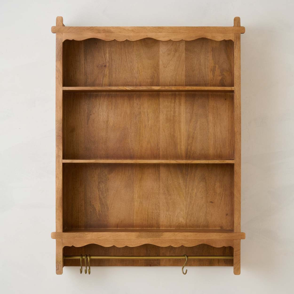 Daphne Wooden Wall Shelf | Magnolia