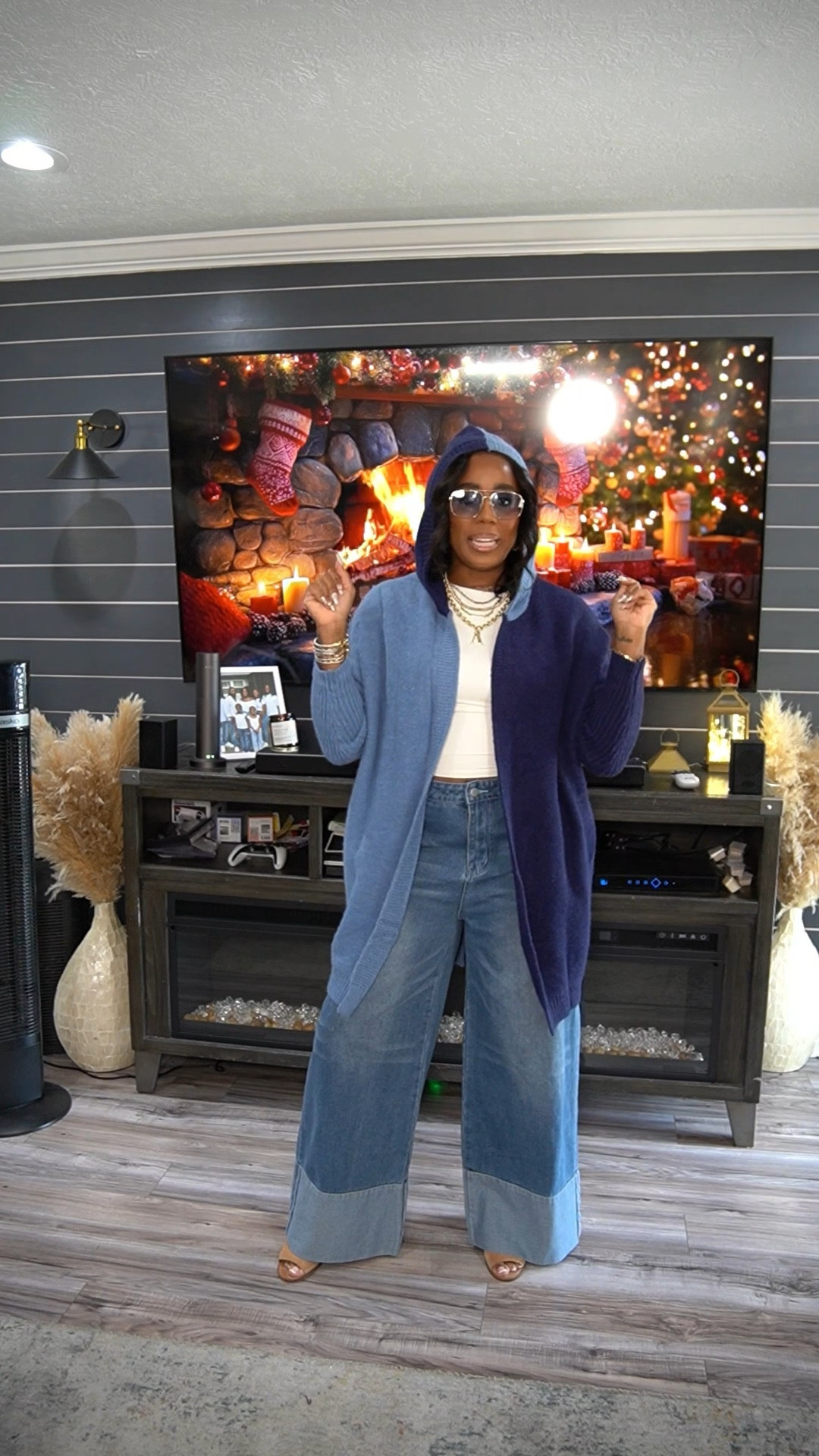 Amazon sweaters I’ve been living in 🤍
Cozy, flattering, and EASY to style for everyday life—work, errands, church, date night, and travel.
Affordable fall/winter staples that look way more expensive than they are 👌🏽
All linked in my Amazon storefront 🛒

JEANS ARE UOOZEE LINKED ON MY TTSHOP 

#amazonsweaters #amazonfashion #affordablefashion #cozyszn #falloutfits #winterstyle #amazonfinds #over40style #everydayoutfits #capsulewardrobe

#LTKMidsize #LTKFindsUnder50 #LTKOver40