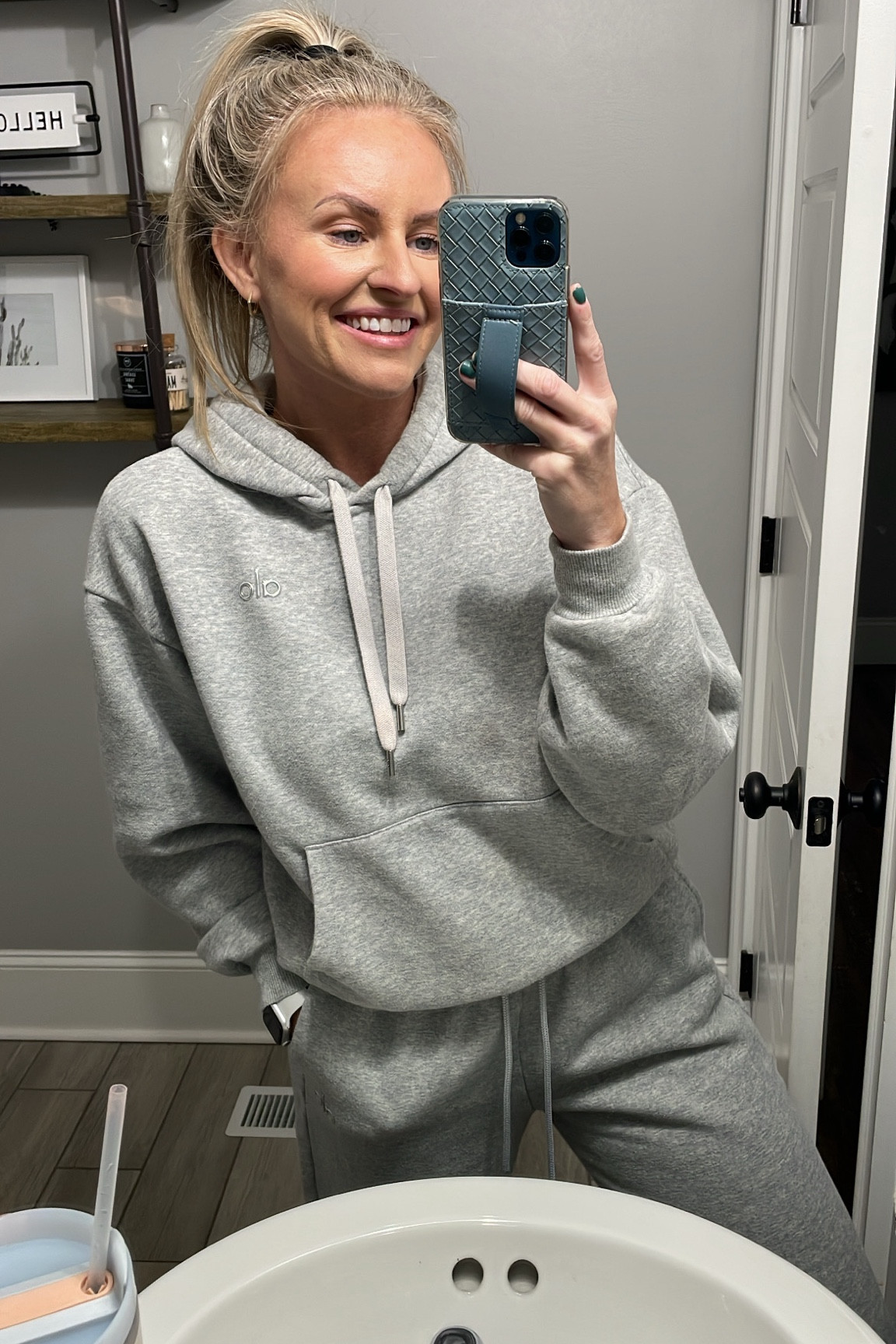 Comfy sweat set, perfect for a day at home, working out, school pick up, or running errands!
#alo #aloyoga 

#LTKfitness #LTKMostLoved #LTKSeasonal