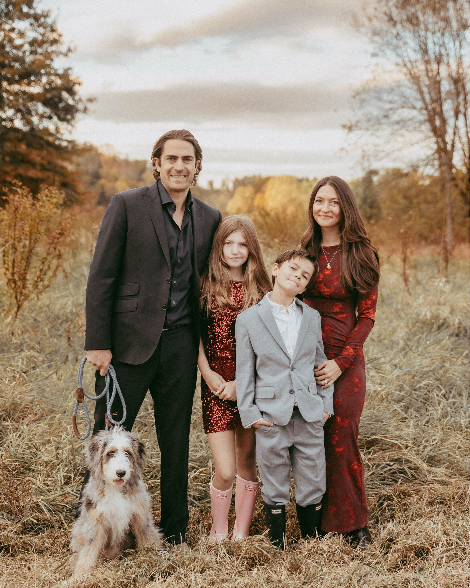 We got our family photos back today from @gloryandgreen & if she isn’t magic, I don’t know who is! I had myself a day (anxiety is not for the feint of heart) & so getting these today was perfect timing & a welcomed distraction from myself. I was sure we didn’t get a single photo when we left our session but, as usual, I’m happy to report I was wrong! (I *would* have liked a little less wind & a little more volume in my hair, though 🤣). Thank you, Kristy!!! Can’t wait for our next ones! 

#LTKHoliday #LTKKids #LTKmomlife