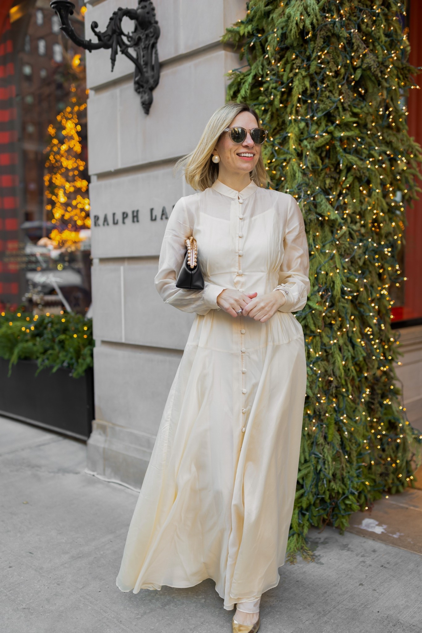 Holiday dress. Christmas Eve outfit. New Year’s Eve outfit  

#LTKHoliday #LTKOver40 #LTKootd