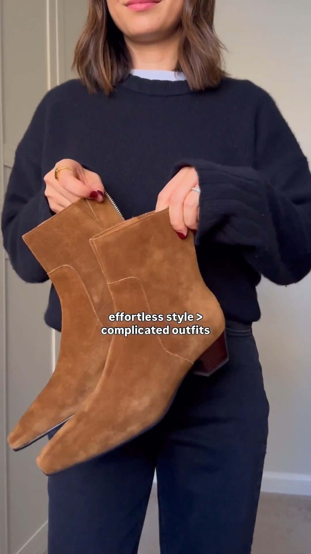 Elevated effortless staples

BR cashmere sweater - xs 
Aritzia Arlo jeans 
Madewell boots - sold out, linked to similar styles I recommend 


#LTKootd #LTKSeasonal