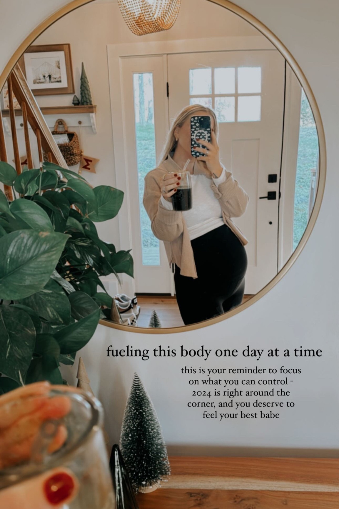 glowing and growing this bump one day at a time

arbonne green gut glow ✔️