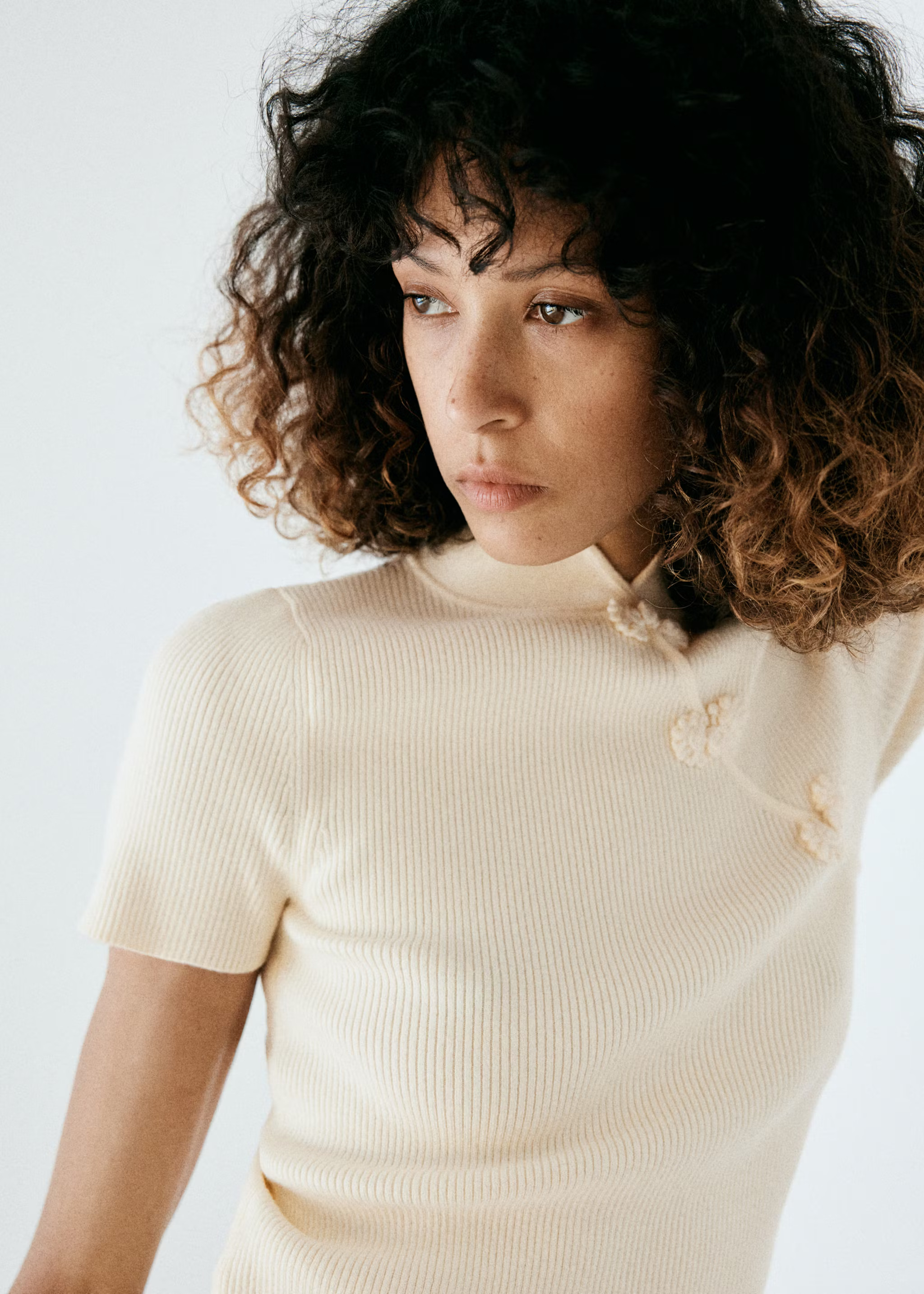 Ribbed knitted jumper with frog closures | Mango (US/MX/AU)