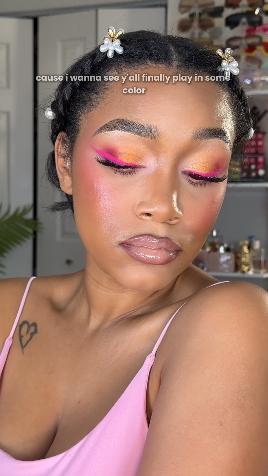 Colorful eyeshadow is making a comeback and I’m here for it! This look is so much easier than it seems. Here’s everything I used
Tag me when you recreate!


colorful eyeshadow tutorial, bright eyeshadow look, eyeshadow for beginners, how to wear colorful eyeshadow, easy eyeshadow tutorial, bold makeup look, eyeshadow palette, makeup brushes, 2016 makeup trend, colorful makeup ideas

#LTKFindsUnder50 #LTKBeauty #LTKgrwm