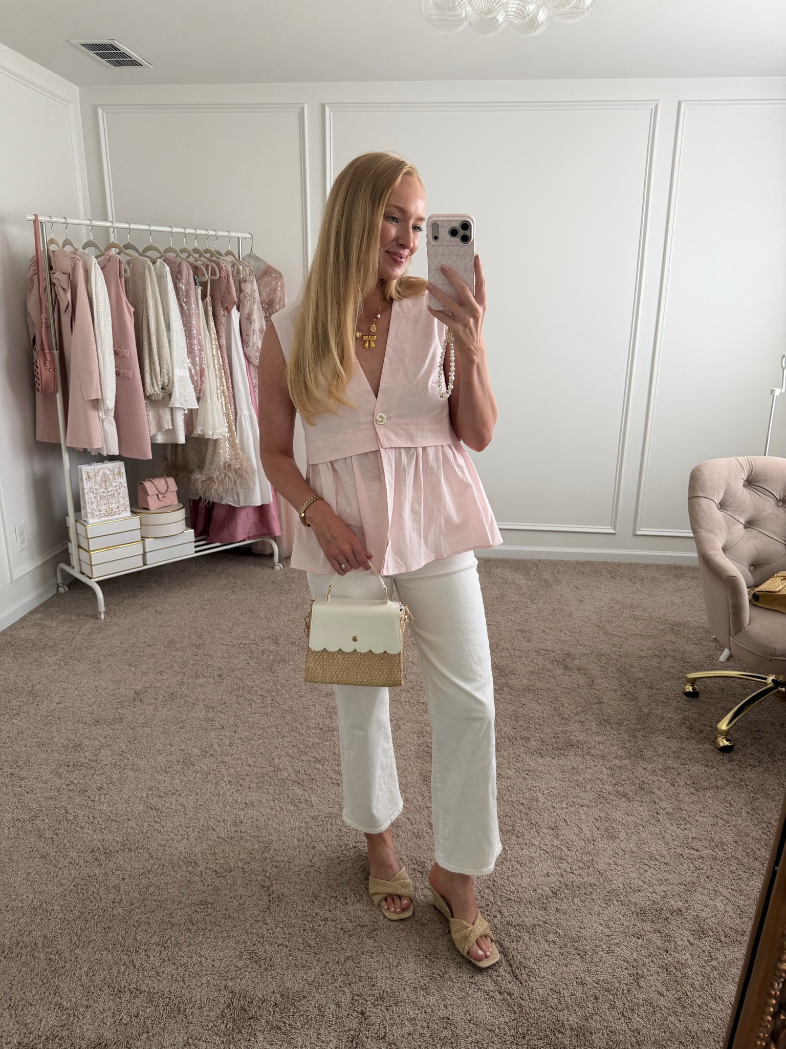 Cute and girly summer outfit that’s very nursing friendly. Wearing a size small in the top and 27 in the white jeans with comfortable wedges under $50! 

The top is low cut but is very secure with how it fits in the shoulders. 

Summer date night outfit // nursing friendly outfit // cute outfits for nursing moms // target shoes // white jeans // mother jeans

#LTKmomlife