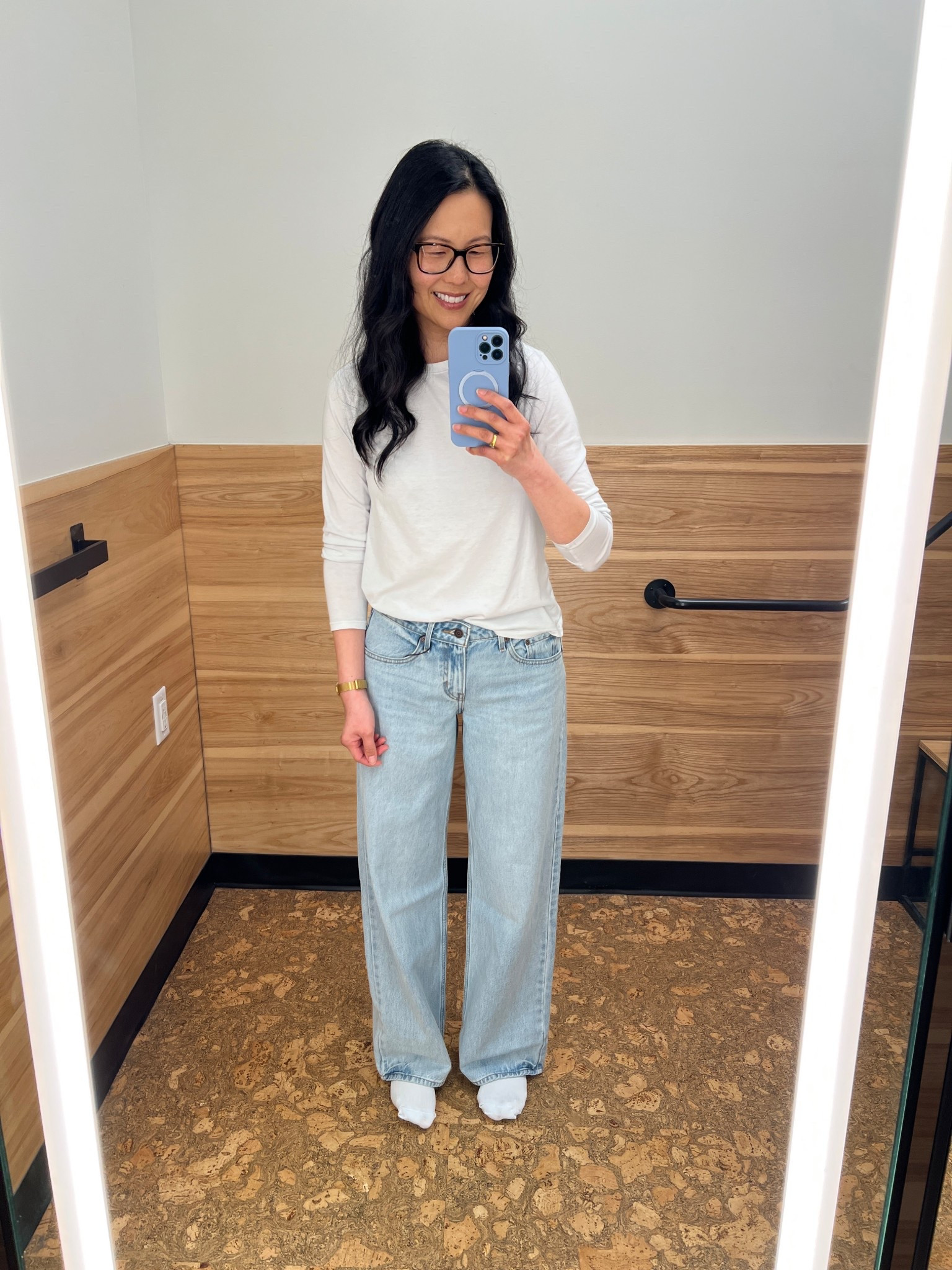 Levi’s low loose, run a little big, I am wearing a 27x32, I am - size 4/6, 5’9”, and they were a little big on me but I liked the loose fit 

