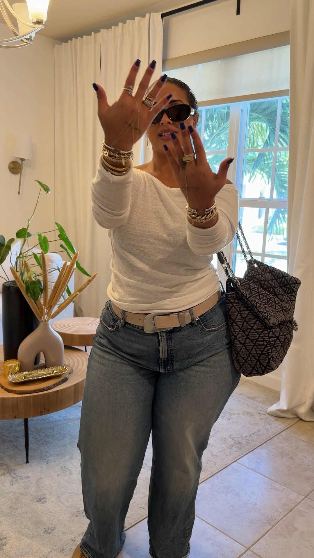 Airport outfit 
Jeans: 14
Top: large
Shoes: 39

#LTKMidsize #LTKootd #LTKPlusSize