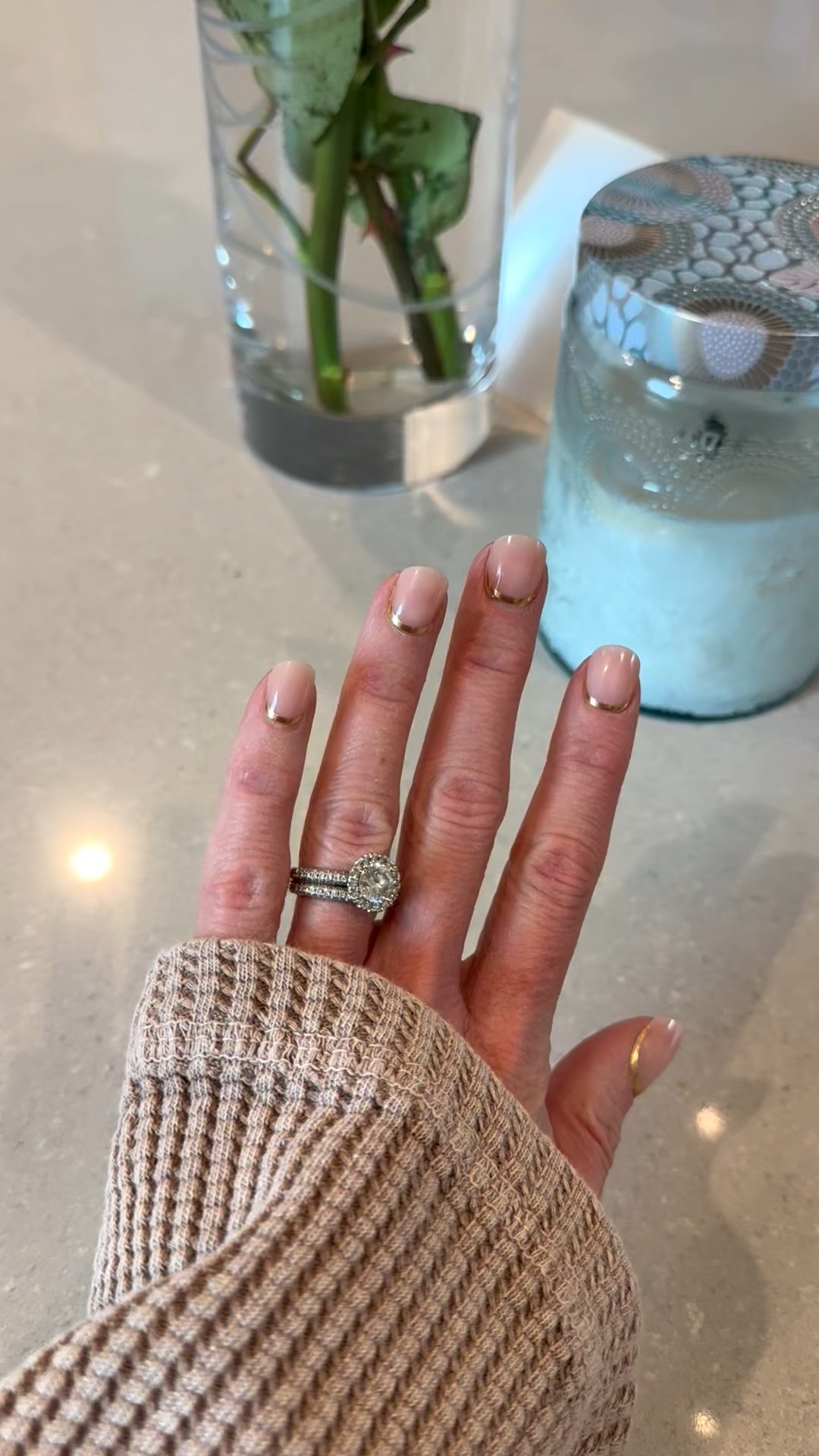 Press ons are still going strong! This is the longest I’ve had them last 🤞💅🏻 

Amazon, Glamnetic, press on nails, manicure, mom life, beauty routine, self care routine 

#LTKselfcare #LTKBeauty #LTKmomlife