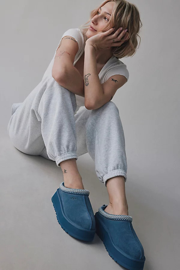 UGG Tazz Slipper in Desert Blue, Women's at Urban Outfitters | Urban Outfitters (US and RoW)