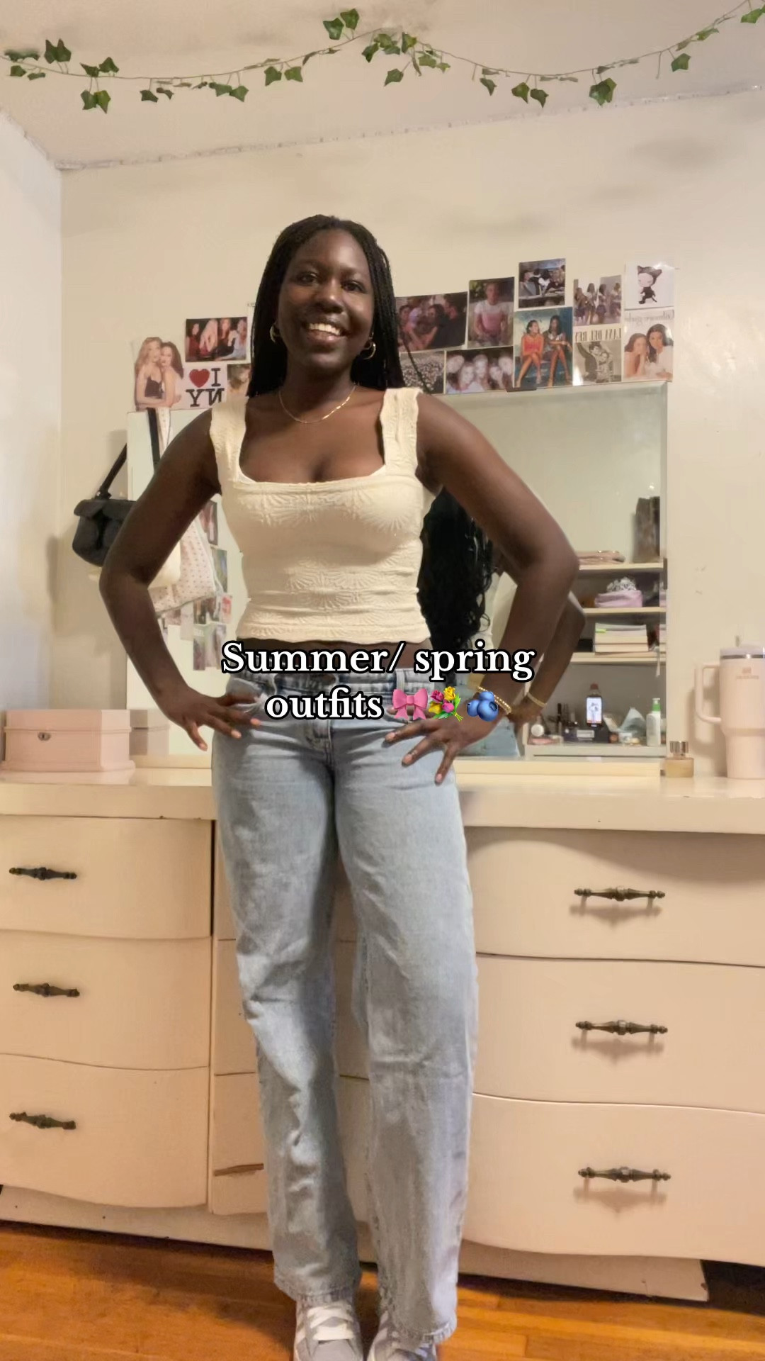 Jeans are motel rocks low rise parallel in 80s light wash

#LTKVideo #LTKstyletip #LTKGiftGuide