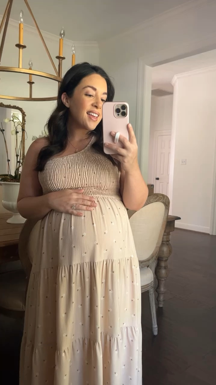 Beautiful neutral smocked maternity dress. Perfect for any event day or night, gender neutral baby showers and everyday!

#LTKbump #LTKparties #LTKstyletip