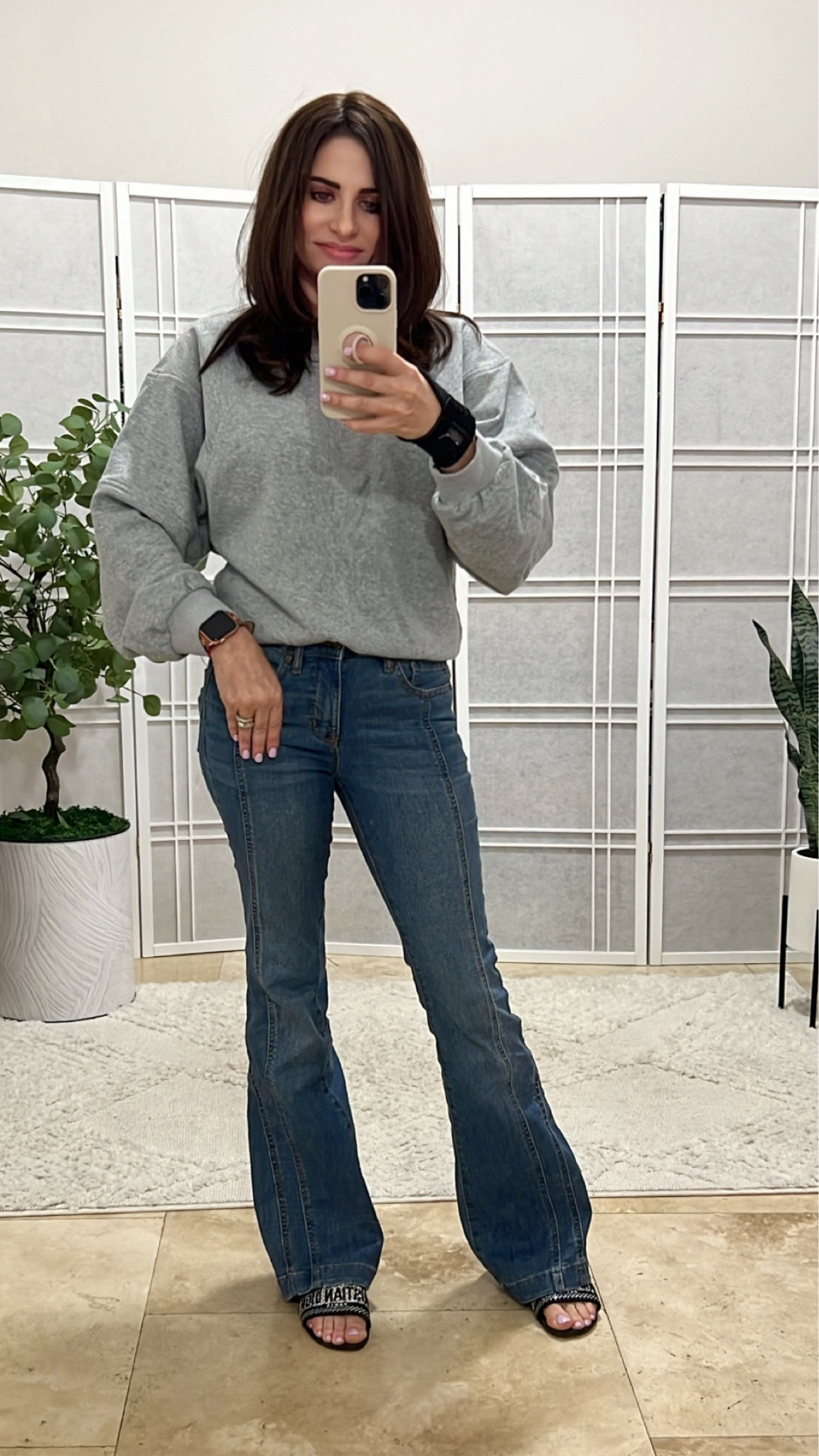 Jeans 00
( love them)!! 

#LTKSeasonal #LTKunder50 #LTKstyletip