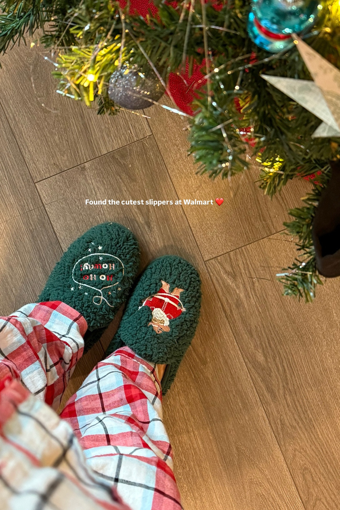Cutest Christmas slippersChe

#LTKdayinmylife #LTKHoliday #LTKmorningroutine