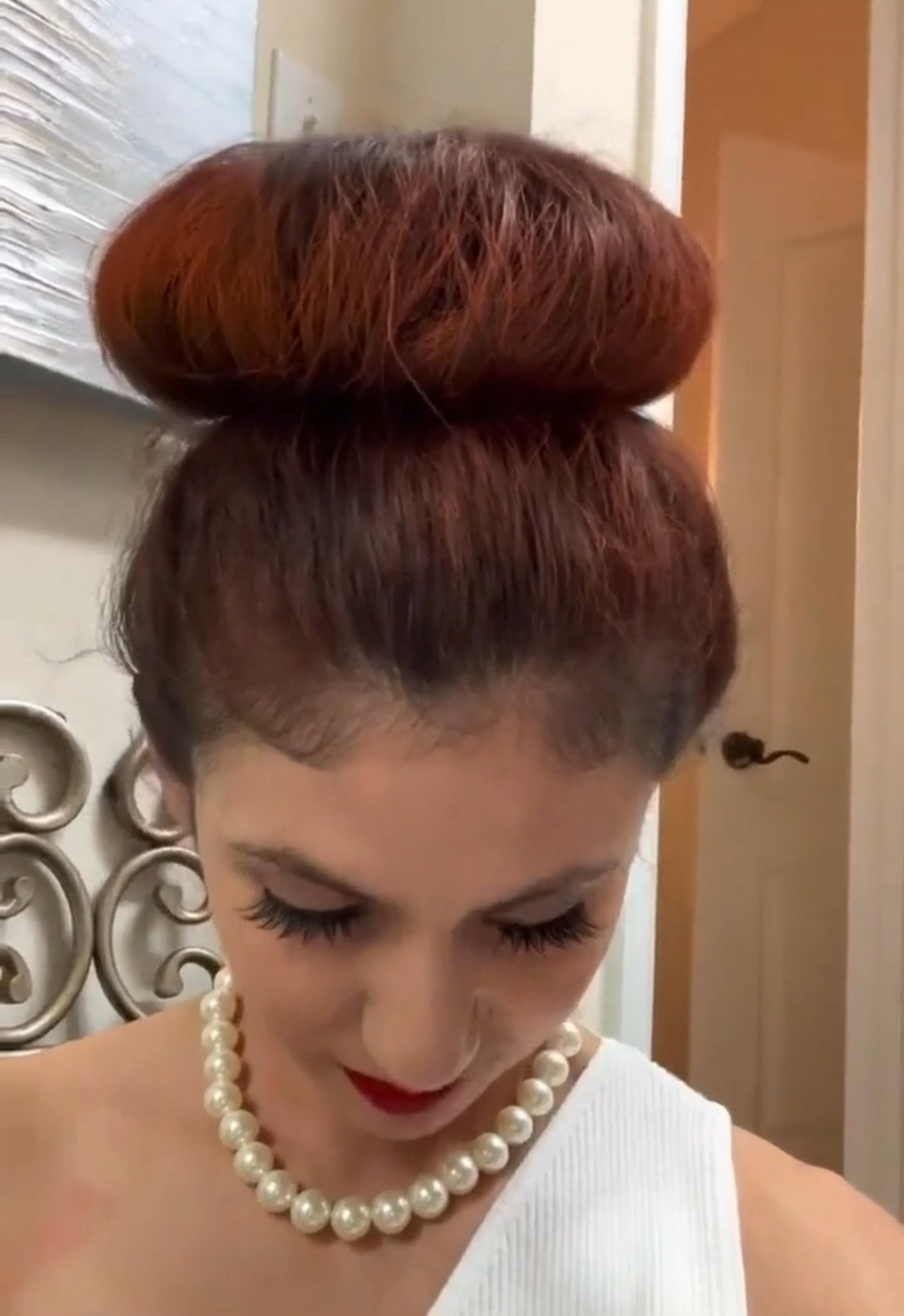 Easy Wilma costume
HAIR: I used a rolled up sock to make a voluminous bun and I used orange hair spray paint. 
OUTFIT:  just get a asymmetrical sleeveless dress and cut it at the bottom +   a pearl necklace. That’s it! So easy and cute! 🥰#LTKbeauty 

#LTKHalloween #LTKSeasonal