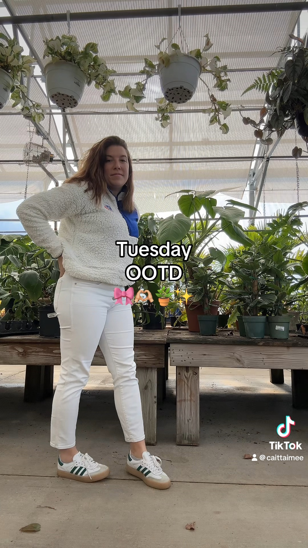A little plant shopping outfit! 

#LTKStyleTip #LTKMidsize #LTKBeauty
