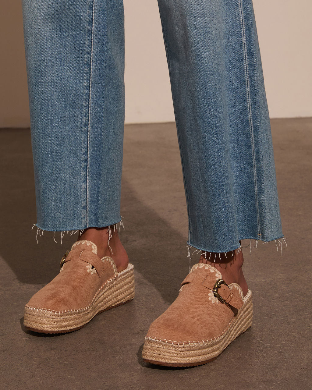 Esme Suede Platform Mule | VICI