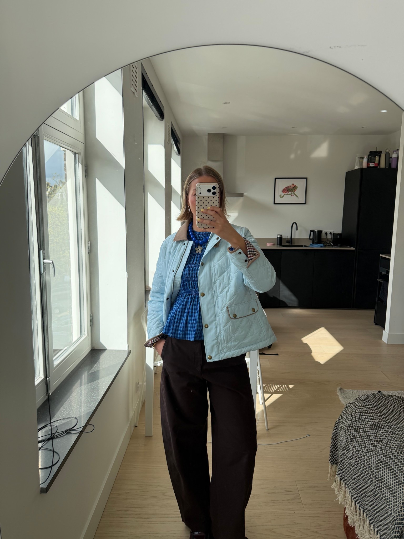 Spring outfit inspo

Jacket size 12
Trousers size M
Blouse size m



#LTKeurope #LTKspring #LTKuk