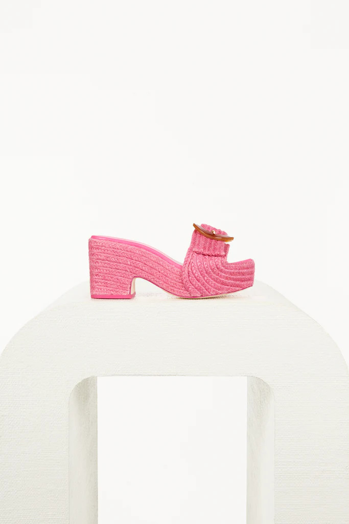 CLEIA PLATFORM - QAJAR ROSE | Cult Gaia - US