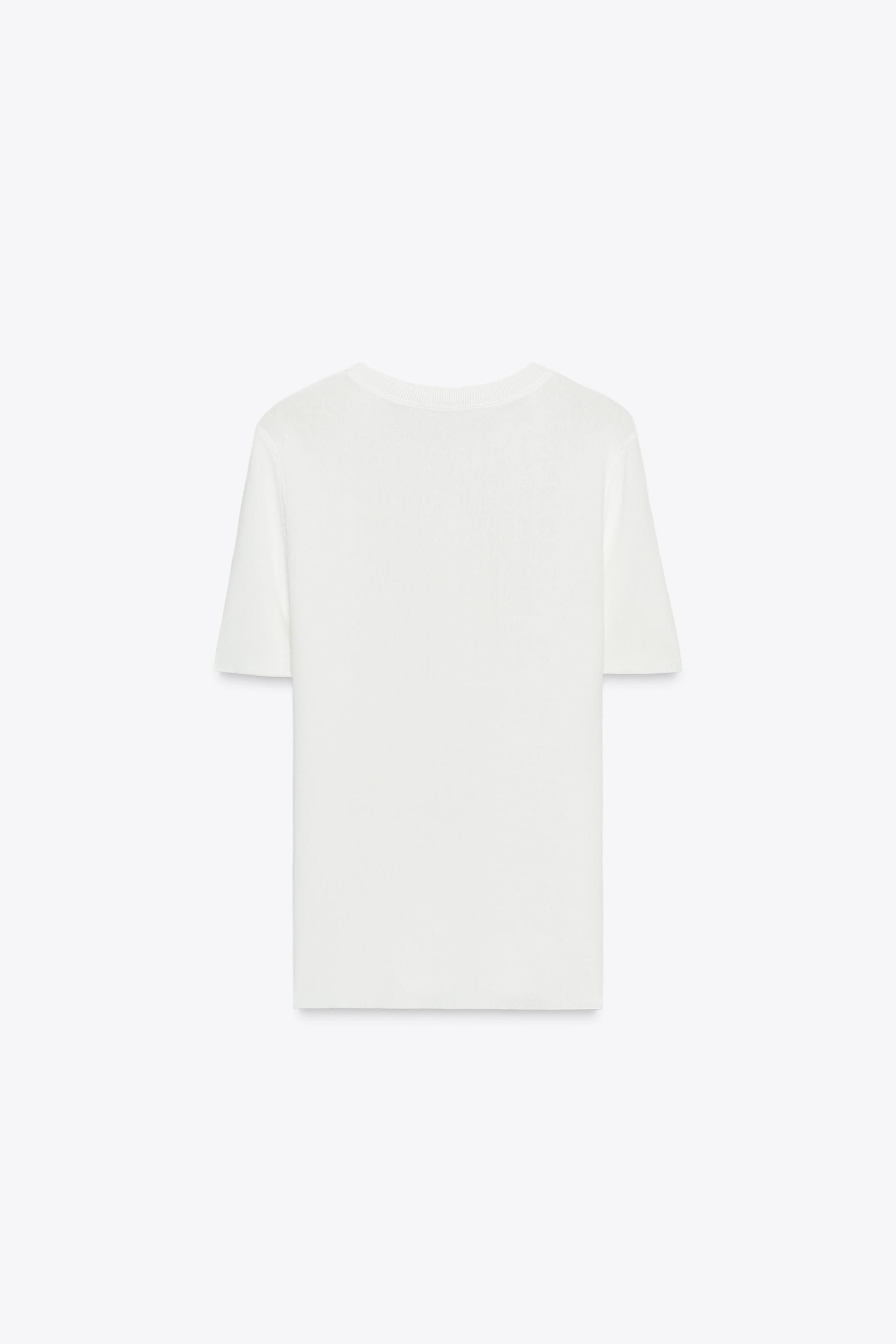 SHORT SLEEVE KNIT TOP$ 39.90 Black WhiteWhite | 2142/116/250Add to cartAddRound neck, short sleev... | Zara US