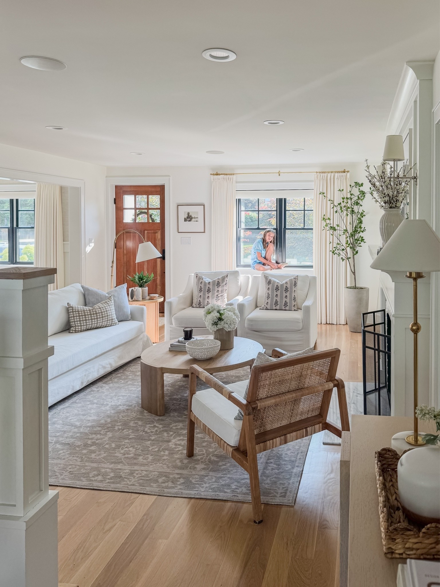 Living room - neutral and Nancy Meyers inspired