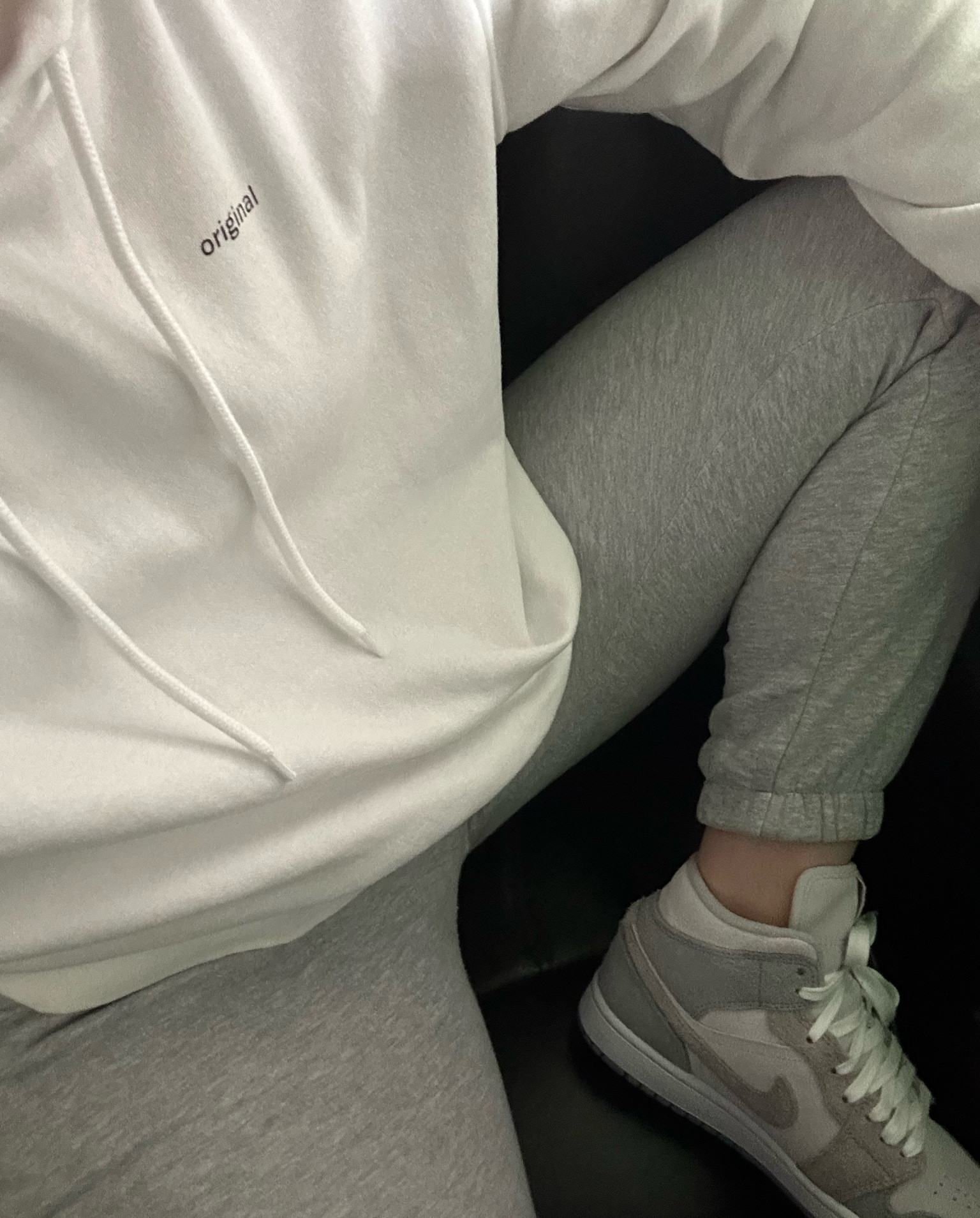 #sweats #comfywear #nike #H&M #dailyensemble  #OOTD

#LTKshoecrush #LTKfit #LTKcurves