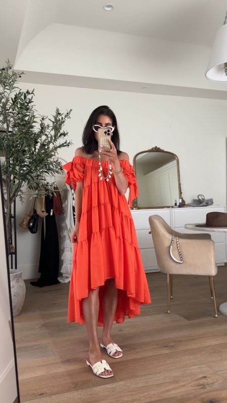 Loving the pop of color! I'm just shy of 5-7" and wearing the size XS. This dress would be perfect for a warm weather vacation or even guest of a wedding #StylinbyAylin #Aylin

#LTKVideo #LTKStyleTip #LTKSeasonal