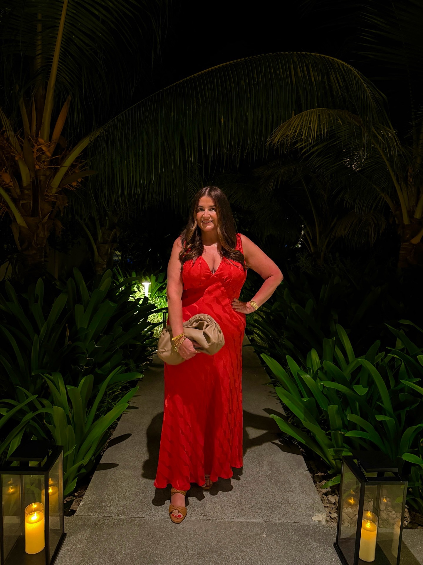 And that’s a wrap… the last of the holiday spam! Actually, that’s a slight lie as I’ll be sharing what I wore to travel in later in the week😆

It was an amazing trip to Mauritius, and one I am so grateful that I was able to take due to the current situation. It wasn’t the location we had booked, but it actually turned out to be a blessing in disguise. The one to one time with my eldest son felt so precious now he’s off in the world doing his thing - we definitely made some core memories. Mauritius is a beautiful island, with the most beautiful people and we will definitely be back. 

STYLE NOTES: All from a previous season but I’ve located the dress and it’s on sale! I’ll link via the LTK app and on stories. 

personal styling - women’s styling - women’s stylist - styling - style inspo - personal stylist - personal shopper - style inspiration - image consultant - style coach - stylist - fashion stylist - wardrobe stylist - style advice - style inspiration 

#clarewatkinspersonalstyling #humansofrixo #luxbellemare #holidaystyling #holidaystyle