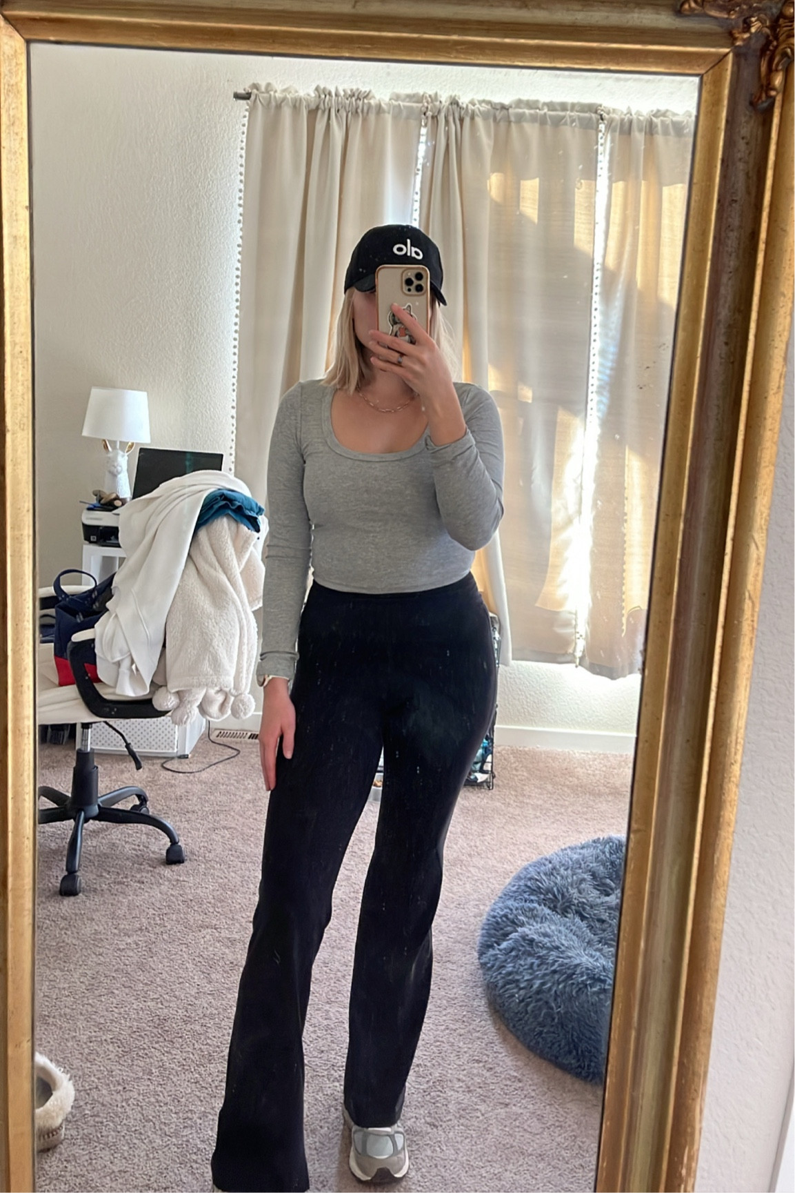 New amazon top. Very comfortable for running errands or lounging around the house! Perfect for these fall days that are chilly but not quite yet cold enough for a chunky sweater. 