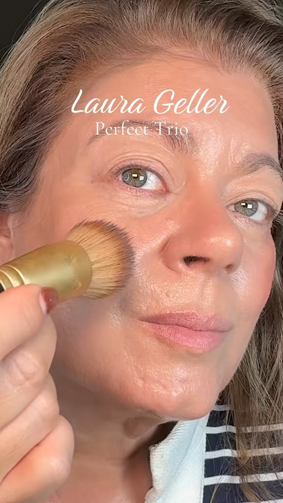 At 55 years old I realize more and more that Laura Geller truly understands women's skin over 40!!

 #lauragellerbeauty
#tintedmoisturizer #makeupover40
#maturemakeuptips #matureskinmakeup