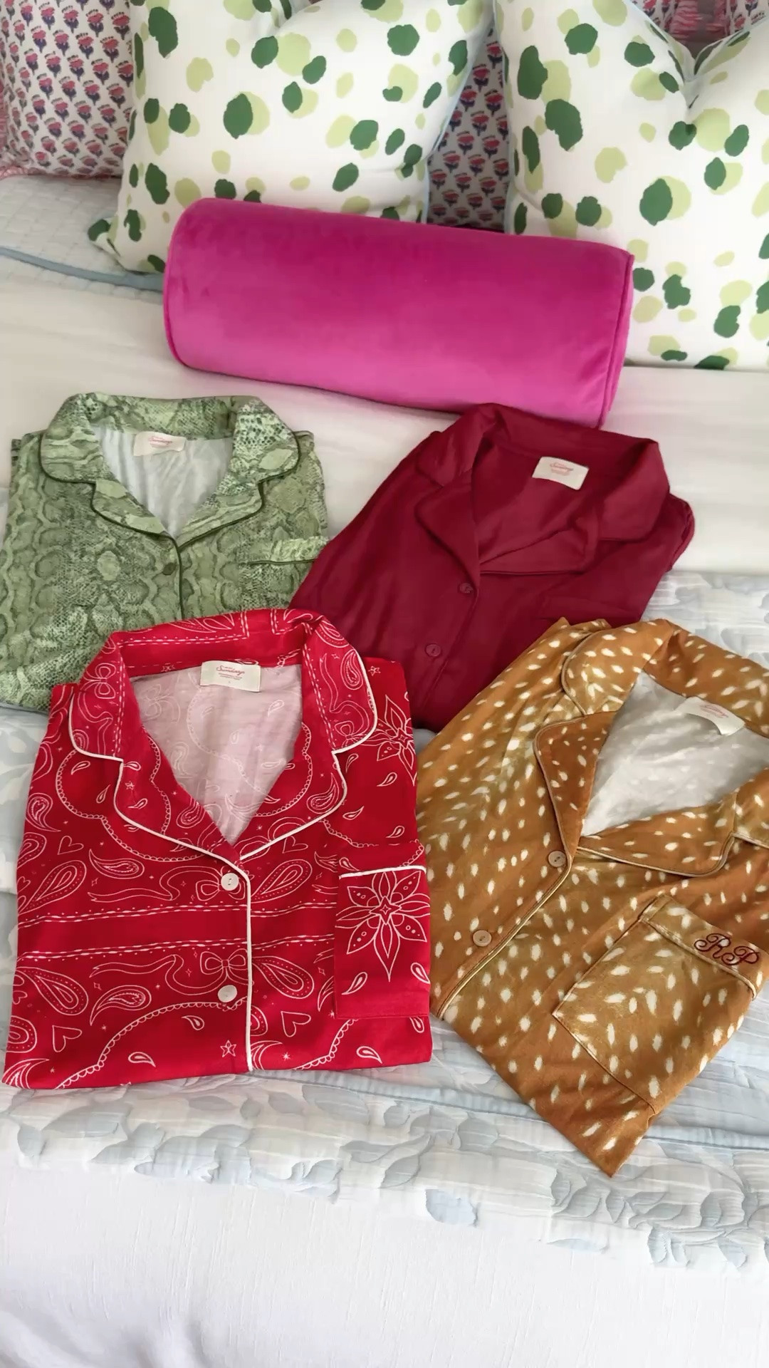 In My Sundays pajamas, women’s pajamas, gifts for her, gift ideas for her, gift guide for her, gifts for mom, gifts for mother in law 

My FAV pajamas!😍 and you can have them embroidered on the pocket! Amazing gift idea!🎄 I size up one to L for loose fit!!

#LTKootd #LTKmorningroutine