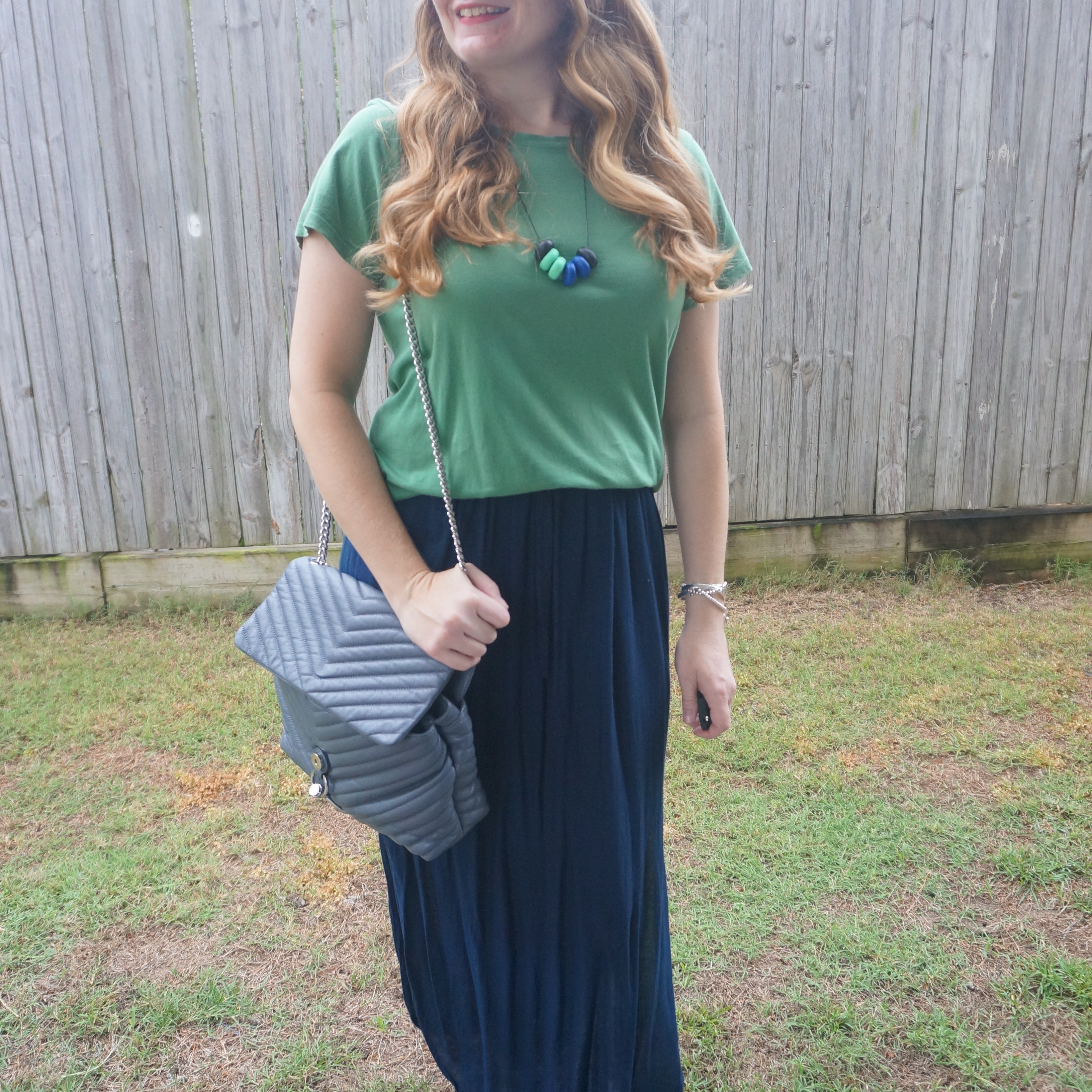 Green tee, navy maxi skirt and Rebecca Minkoff Luna blue Edie shoulder bag 💙

#LTKbag #LTKsummer #LTKaustralia