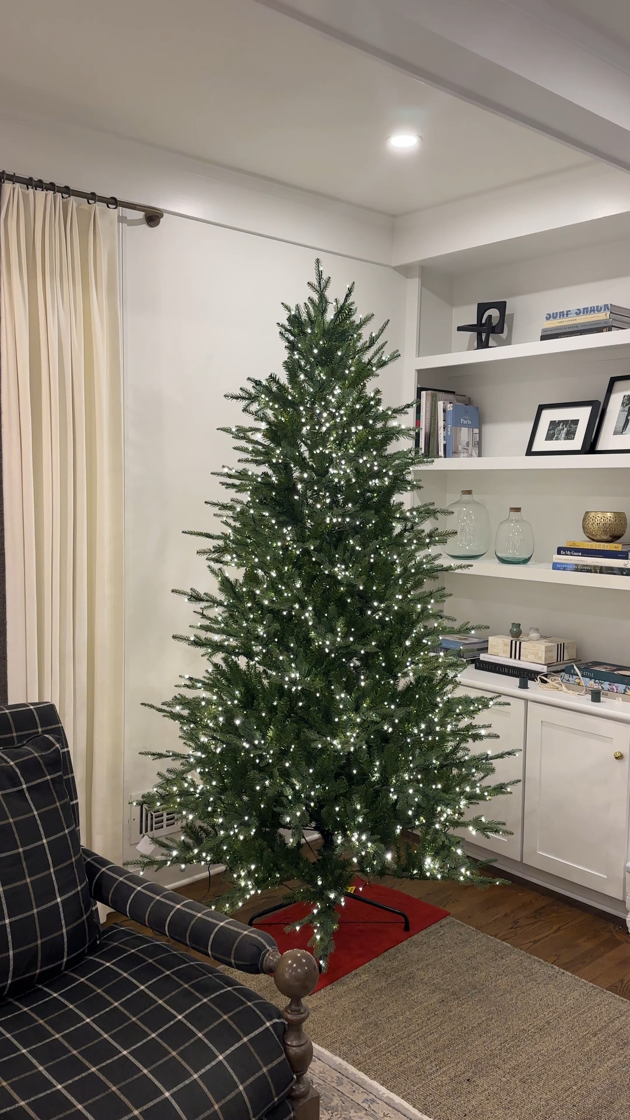 Viral Christmas tree, viral Home Depot Christmas tree, twinkling Christmas tree 

#LTKHoliday #LTKSeasonal