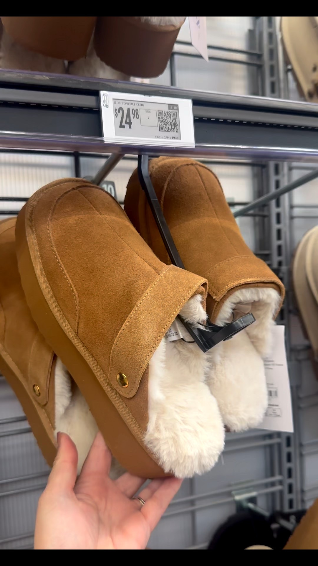 New Slippers at Walmart 🤎 

#LTKFindsUnder50 #LTKShoeCrush #LTKStyleTip