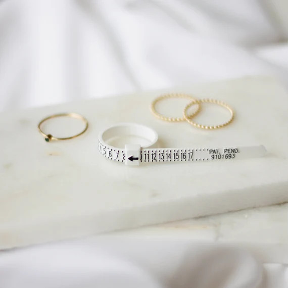 How to Measure Ring Size - The Ultimate Guide - Green Wedding Shoes